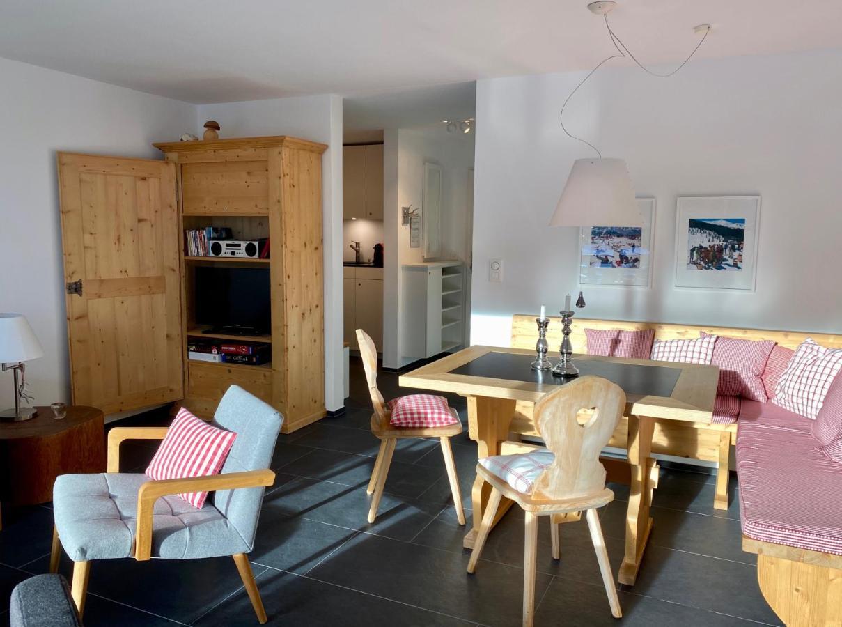 Zuhause In Den Alpen Ihre Ferienwohnung Mit Hallenbad Und Sauna Lenzerheide Exterior foto
