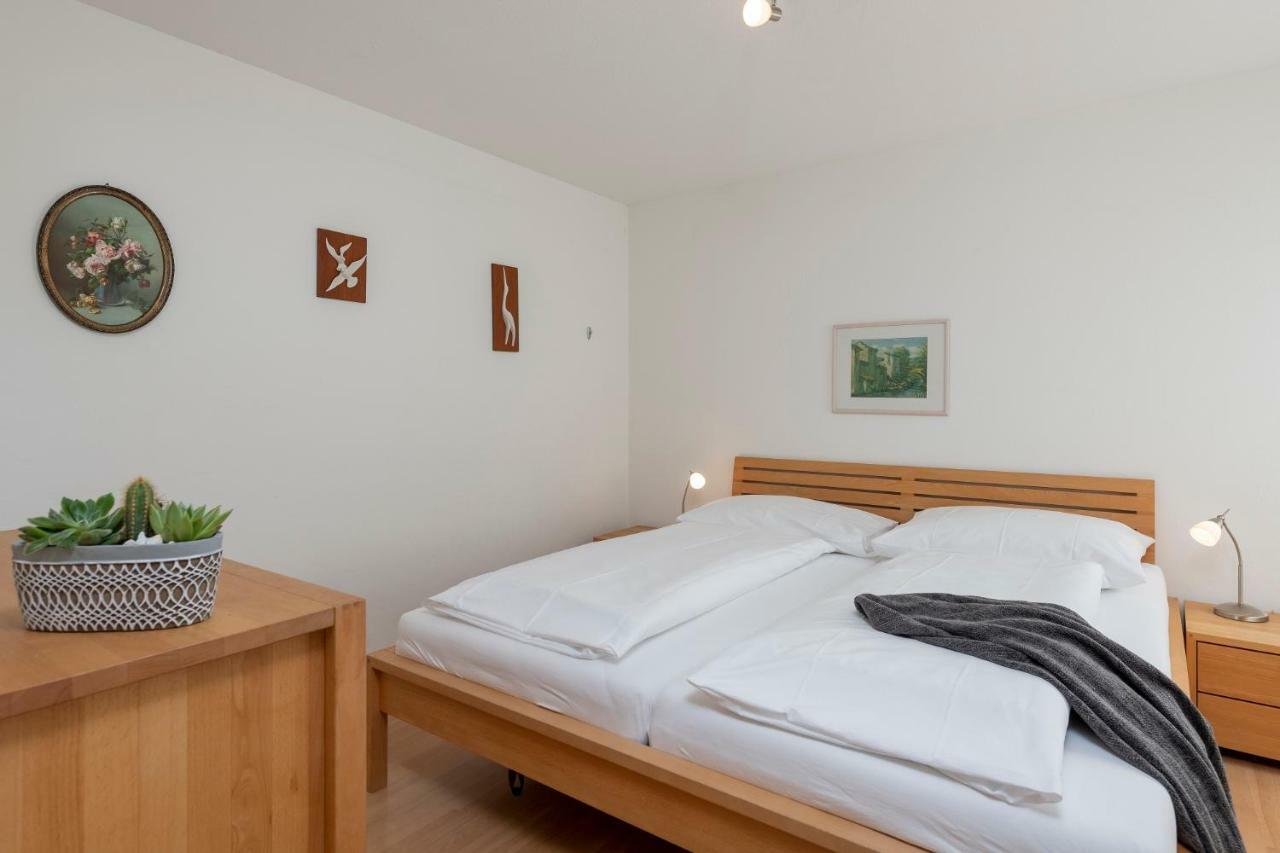 Zuhause In Den Alpen Ihre Ferienwohnung Mit Hallenbad Und Sauna Lenzerheide Exterior foto